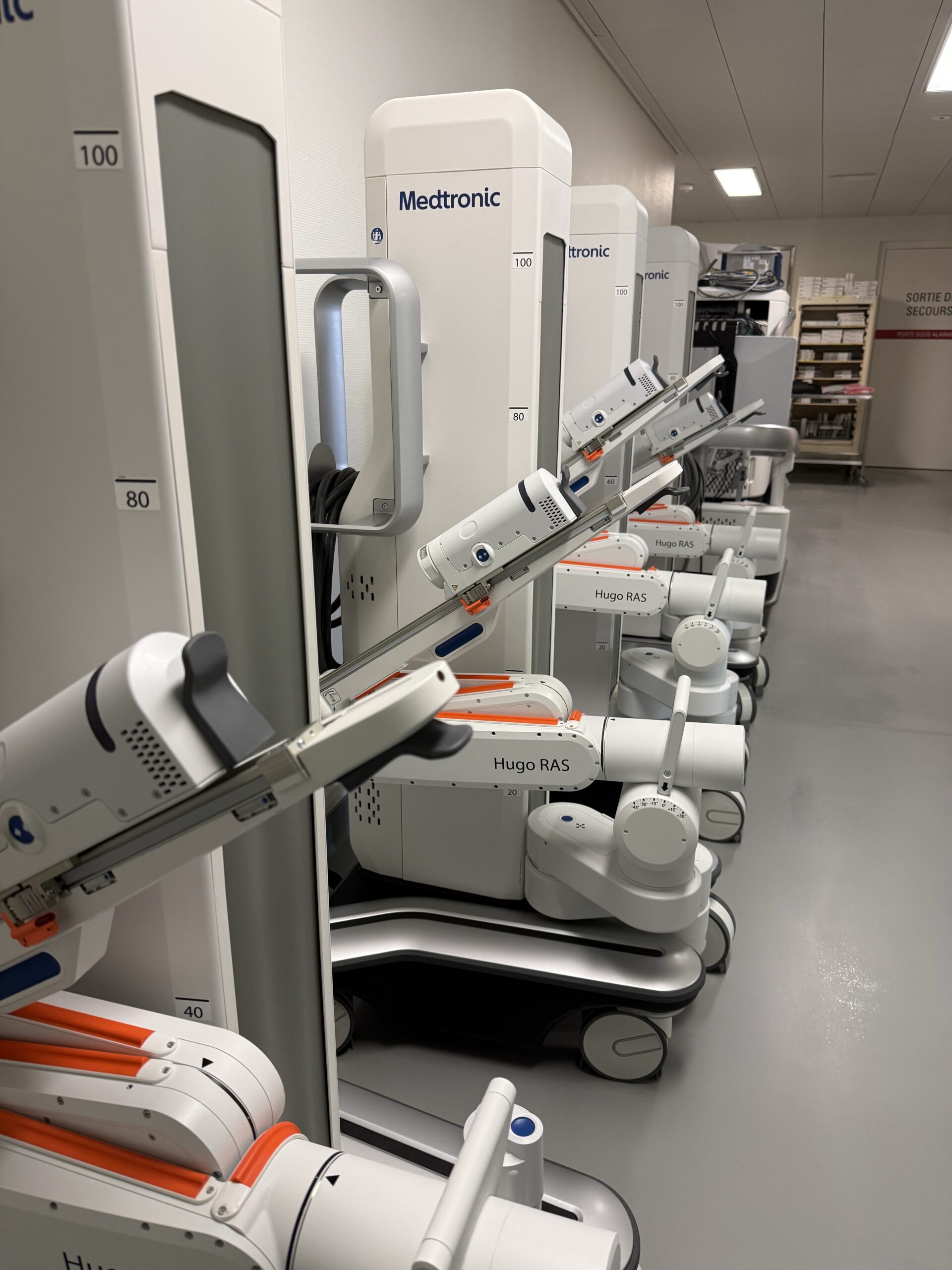 Chariots indépendants du système robotique Hugo RAS